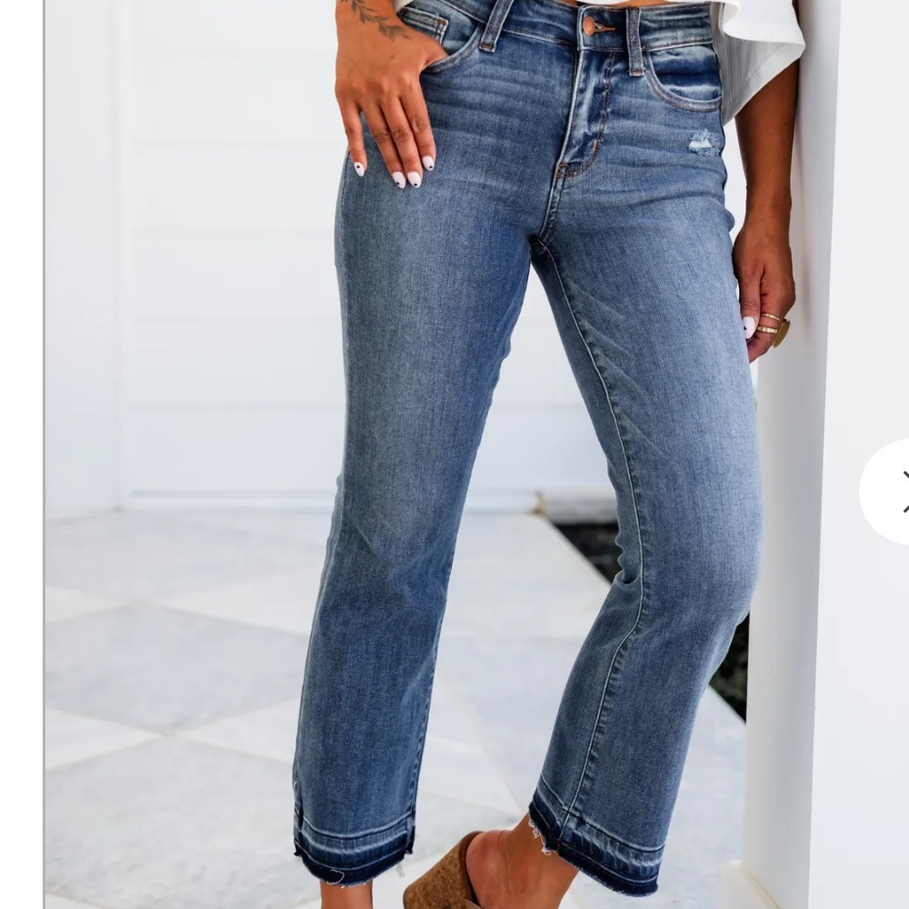 Judy Blue Medium Wash Released Hem Cropped Bootcut Jeans NWT 14W